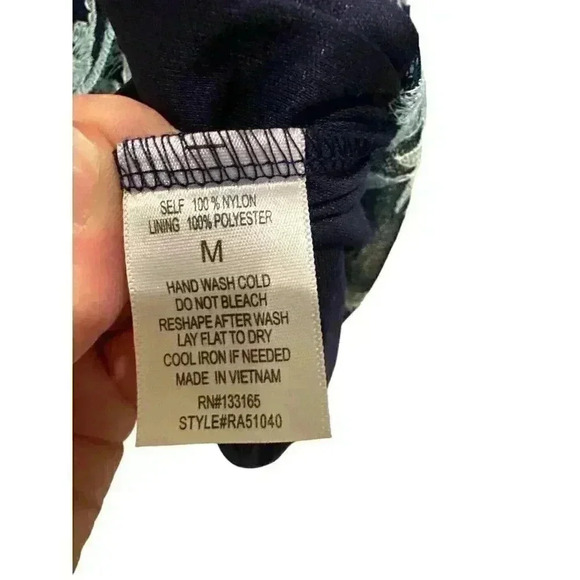 - Miami Navy Blue Embroidered Halter Midi Floral Dress Size M, Pre-Owned EUC - Picture 9 of 9